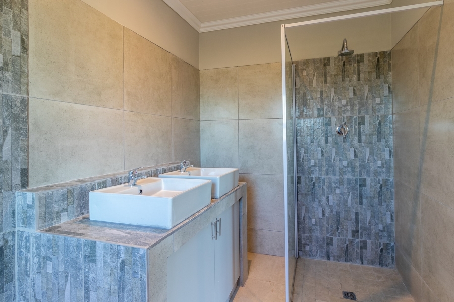 3 Bedroom Property for Sale in Boknesstrand Eastern Cape